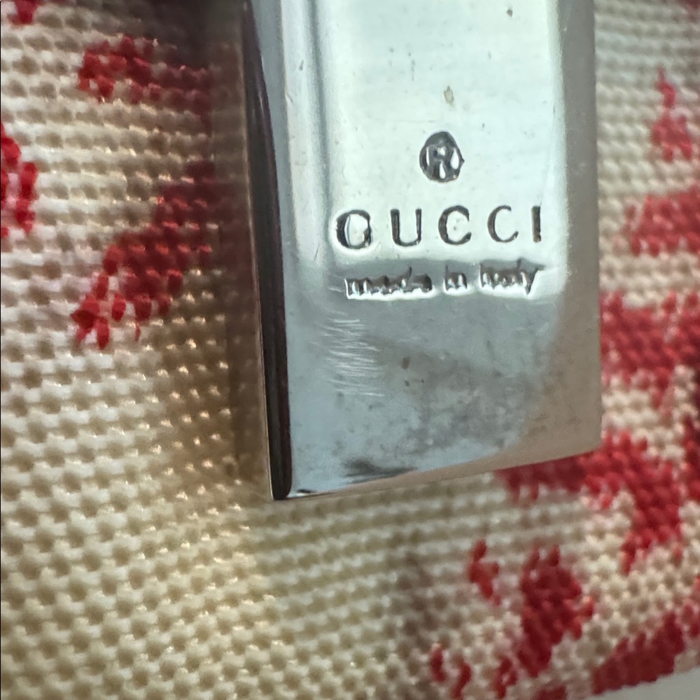 Gucci Red and Cream Key & Card Holder - Picture 5 of 11